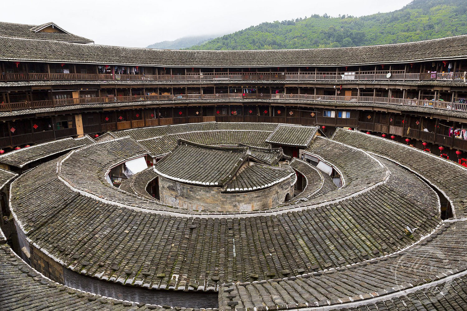 Fujian Tulou: Kinship, Survival, and the Rammed-Earth Masterpieces of Fujian
